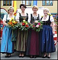 02_MTF-A NEU mit Patinnen [Birgitt Kranitzer, Gerlinde Longitsch, Sandra Hofsttter, Heike Seidl v.l.n.r.].JPG